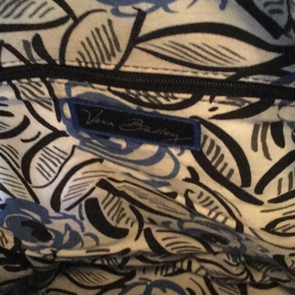 Vera Bradley backpack - Picture 2 of 5